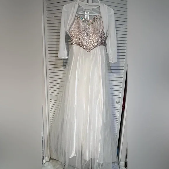 Masquerade Dresses | Juniors White & Champagne Strapless Formal Dress W/ Sheer Cover Up. Size 5/6. | Color: Gold/White | Size: 5j | Dmmkeller's Closet
